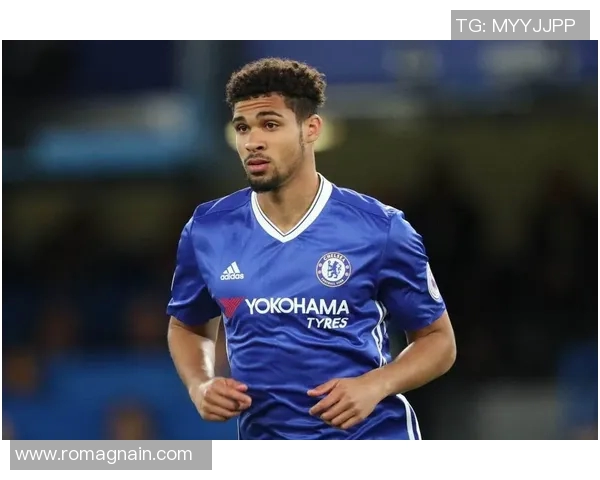 哈维西蒙斯的崛起之路:从青训天才到足球场上的新星 哈维西蒙斯的崛起之路:从青训天才到足球场上的新星